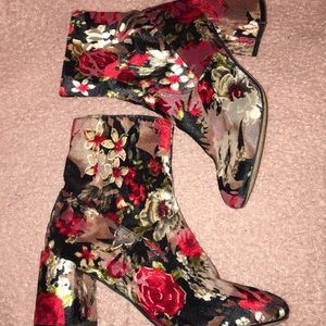 Floral Ankle Boots / Booties